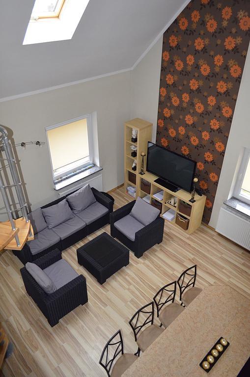شقة Apartament Dzierżoniów الغرفة الصورة